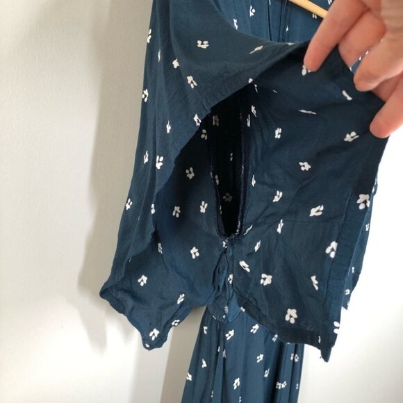 FAITHFULL the Brand Farrah Tie Front Midi Dress Navy Blue with White Dot… - Picture 8 of 16